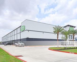 Photo 3 of Extra Space Storage - 2100 South McColl Road, McAllen, TX