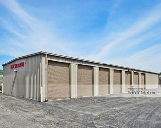 Photo 3 of Buckeye Pawn Shop Storage Units - 1775 Harrisburg Pike, Columbus, OH