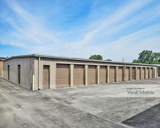 Photo 5 of Buckeye Pawn Shop Storage Units - 1775 Harrisburg Pike, Columbus, OH