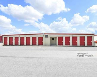 Photo 2 of StorGuard - 1023 Gateview Drive, Portland, TN
