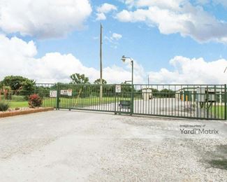 Photo 2 of E-Z Lock Self Storage - 4294 Highway 6, Clifton, TX