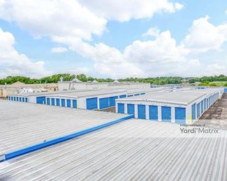 Photo 3 of Belt Highway Self Storage - 2727 South Belt Hwy, St Joseph, MO