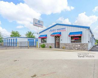 Photo 4 of Belt Highway Self Storage - 2727 South Belt Hwy, St Joseph, MO