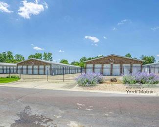 Photo 3 of Spare Garage Self Storage - 606 Creach Drive, Warrensburg, MO