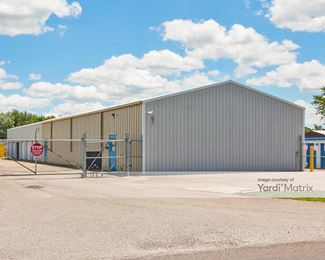 Photo 4 of Storage Rentals of America - 881 South Prairie Avenue, Frankfort, IN