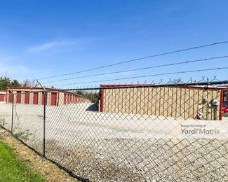 Photo 3 of D-M Self Storage - 815 West Oak Street, Desloge, MO