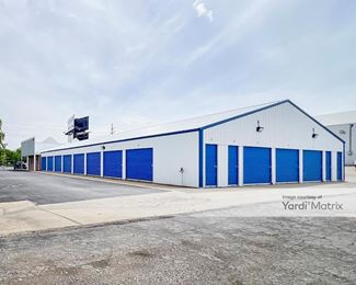 Photo 3 of Store It-Go - 411 South Lincoln Drive, Troy, MO