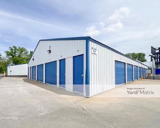 Photo 4 of Store It-Go - 411 South Lincoln Drive, Troy, MO
