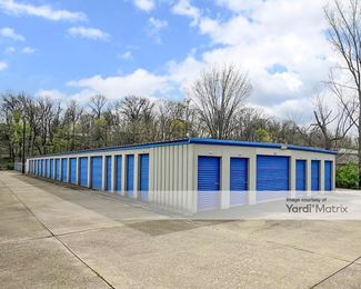 Photo 4 of Shell Storage - 275 Southwoods Drive, Columbia, IL