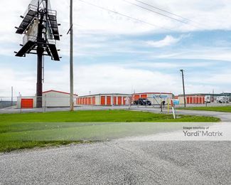 Photo 1 of LocalStorage - 371 West Frontage Road, Staunton, IL