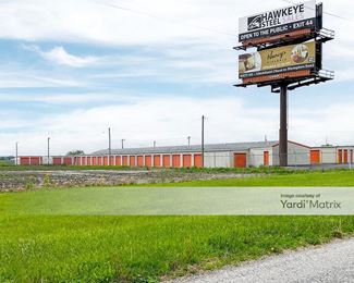 Photo 2 of LocalStorage - 371 West Frontage Road, Staunton, IL