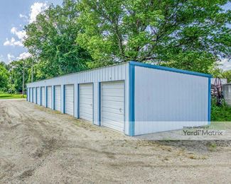 Photo 2 of Watts Storage - 13 East 3rd Street, Adrian, MO