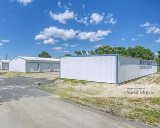 Photo 6 of Watts Storage - 13 East 3rd Street, Adrian, MO