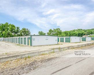 Photo 2 of Kovac-s Mini Storage - 6902 King Hill Avenue, St. Joseph, MO