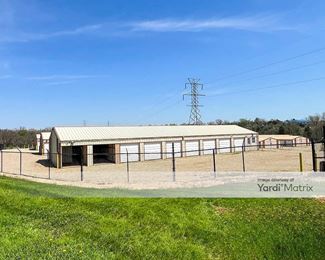 Photo 2 of Bess Self Storage - 1303 North St. Joe Drive, Park Hills, MO
