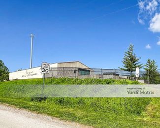 Photo 2 of Advantage Self-Storage - 1322 Valmeyer Road, Columbia, IL