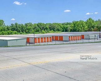 Photo 4 of Lock -N- Key Self Storage - 806 West McPherson Street, Knob Noster, MO