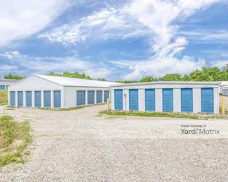Photo 5 of Village Storage - 19037 59 Highway, Saint Joseph, MO
