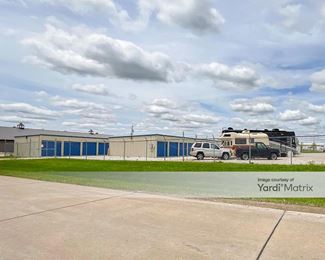 Photo 2 of Hwy 61 Self Storage - 2133 Alexandria Crossing, Troy, MO