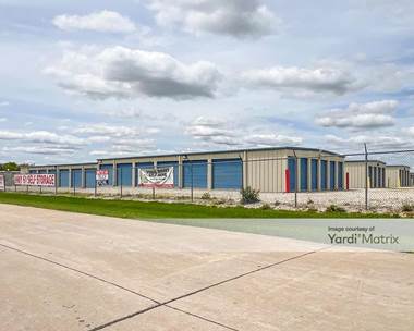 Storage Units for Rent available at 2133 Alexandria Crossing, Troy, MO 63379