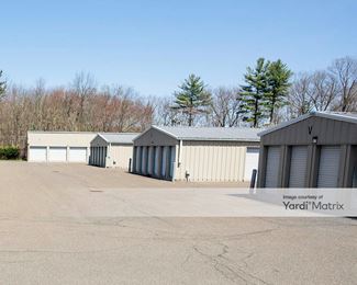 Photo 1 of iStorage - 2 Industrial Pkwy, Easthampton, MA