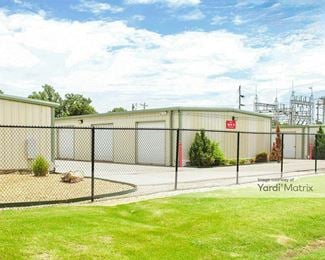 Photo 2 of Your Extra Closet Self Storage - 2118 Clinton School Road, Jonesboro, AR
