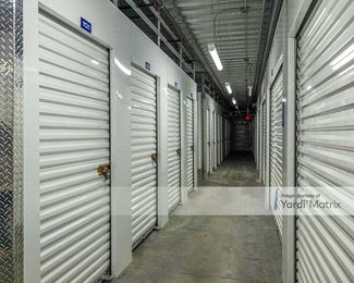 Photo 5 of Store Space - 7221 Fite Road, Pearland, TX
