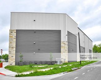 Photo 6 of Extra Space Storage - 851 Airport Blvd, Austin, TX