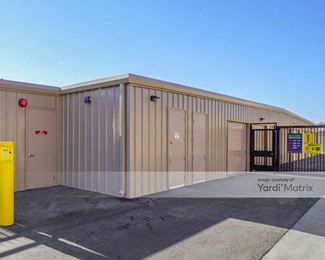 Photo 2 of Extra Space Storage - 43633 20th Street West, Lancaster, CA