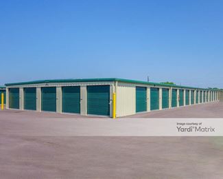 Photo 3 of KO Storage - 812 Bower Street, Vermillion, SD