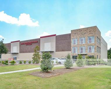 Storage Units for Rent available at 3340 Old Columbiana Road, Hoover, AL 35226