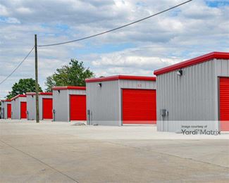 Photo 2 of CubeSmart Self Storage - 1101-1111 Broadway Street, Pekin, IL