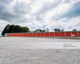 Photo 2 of Greenville Storage - 937 US Route 40 Frontage Road, Greenville, IL