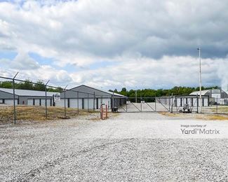 Photo 3 of Greenville Storage - 937 US Route 40 Frontage Road, Greenville, IL