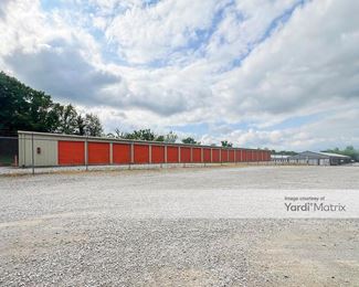 Photo 6 of Greenville Storage - 937 US Route 40 Frontage Road, Greenville, IL