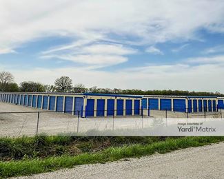 Photo 4 of Groves Storage - 5441 T Road, Waterloo, IL