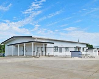 Photo 1 of Extra Space Storage - 1209 NE Service Road, Warrenton, MO