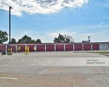 Storage Units for Rent available at 1209 NE Service Road, Warrenton, MO 63383