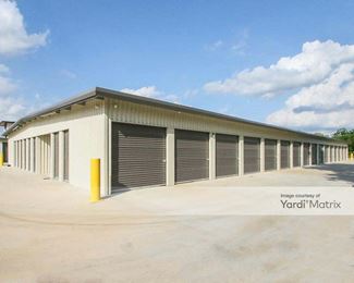 Photo 3 of Storage Near Me Texas - 1010 East 4th Street, Lampasas, TX