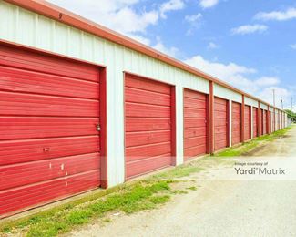 Photo 3 of Trumann-Bay Storage - 305 Patterson Street, Bay, AR