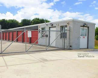 Photo 2 of Bearcat Storage - 7411 North 49 Hwy, Brookland, AR
