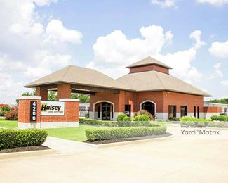 Photo 1 of Halsey Self Storage - 4200 South Caraway Road, Jonesboro, AR