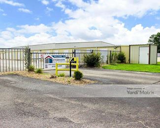 Photo 2 of StorMark Self Storage - 3210 South 2nd Avenue, Paragould, AR