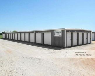 Photo 2 of Lion Country Storage - 903 West Decherd Street, Franklin, TX