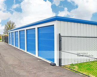 Photo 4 of Extra Space Storage - 310 South Commerce Drive, Seymour, IN