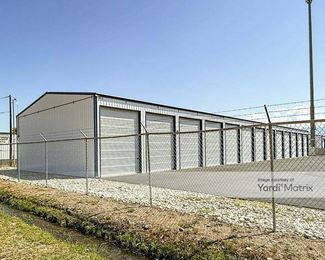 Photo 2 of Storage Rentals of America - 350 Old Corvallis Road, Hamilton, MT