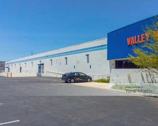 Photo 3 of US Storage Centers - 20701 Plummer Street, Chatsworth, CA