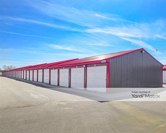 Photo 3 of Menards Self Storage - 560 East 16th Street, Holland, MI