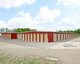 Photo 4 of Toy Barn Storage - 347 West Business Park Drive, Cloquet, MN