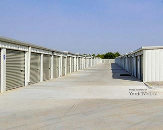 Photo 2 of Modern Day Storage - 14001 Northwood Drive, Piedmont, OK